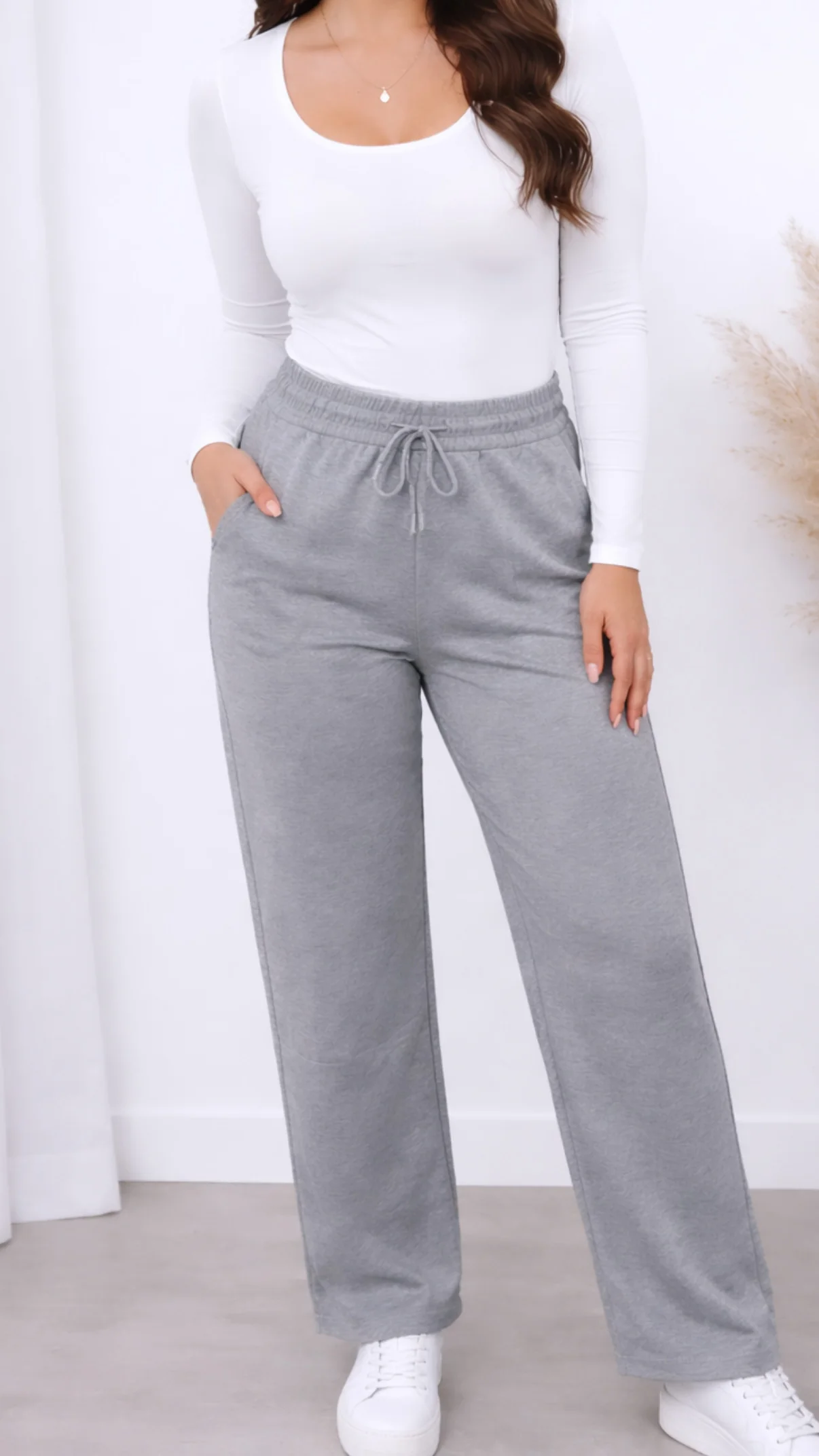 Baumwoll - Viskose - Mix Hose, gradliniges Bein / hell grau Art. 14628