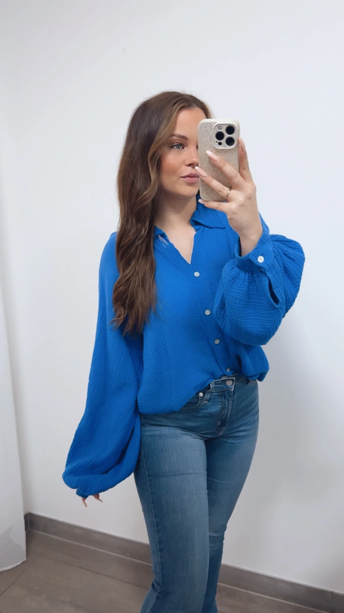 KURZE Oversize Musselin Bluse BALLONÄRMEL / royal blau Art. 14720