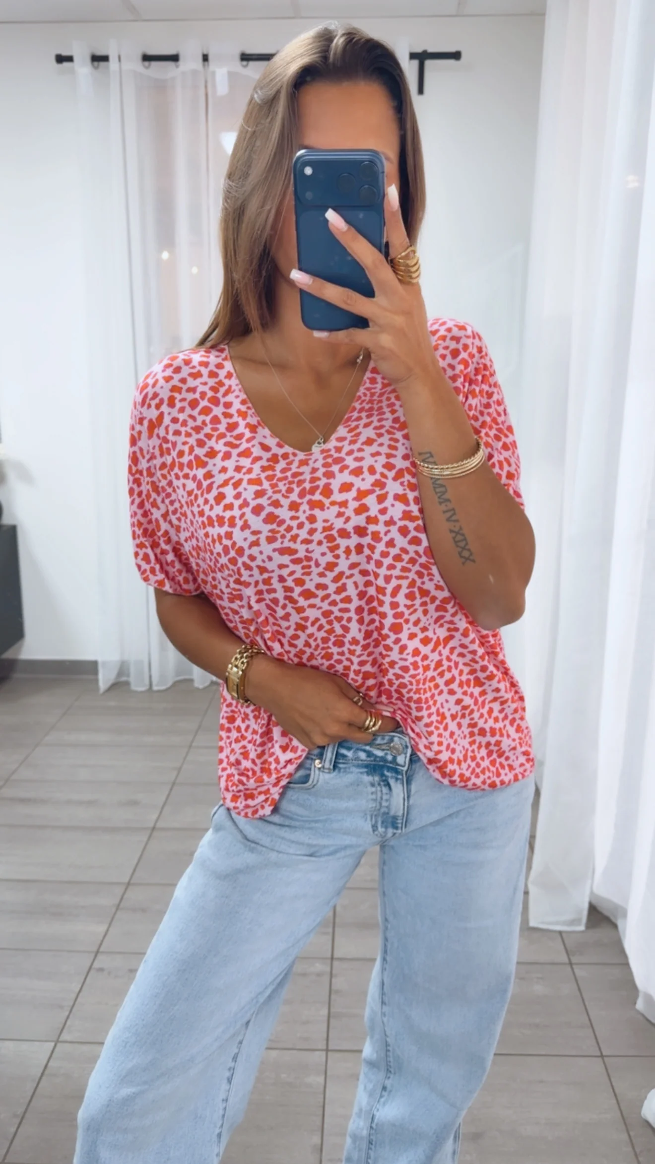 LEO T-shirt Oberteil mit V-Ausschnitt / pink Töne - orange Art. 14946