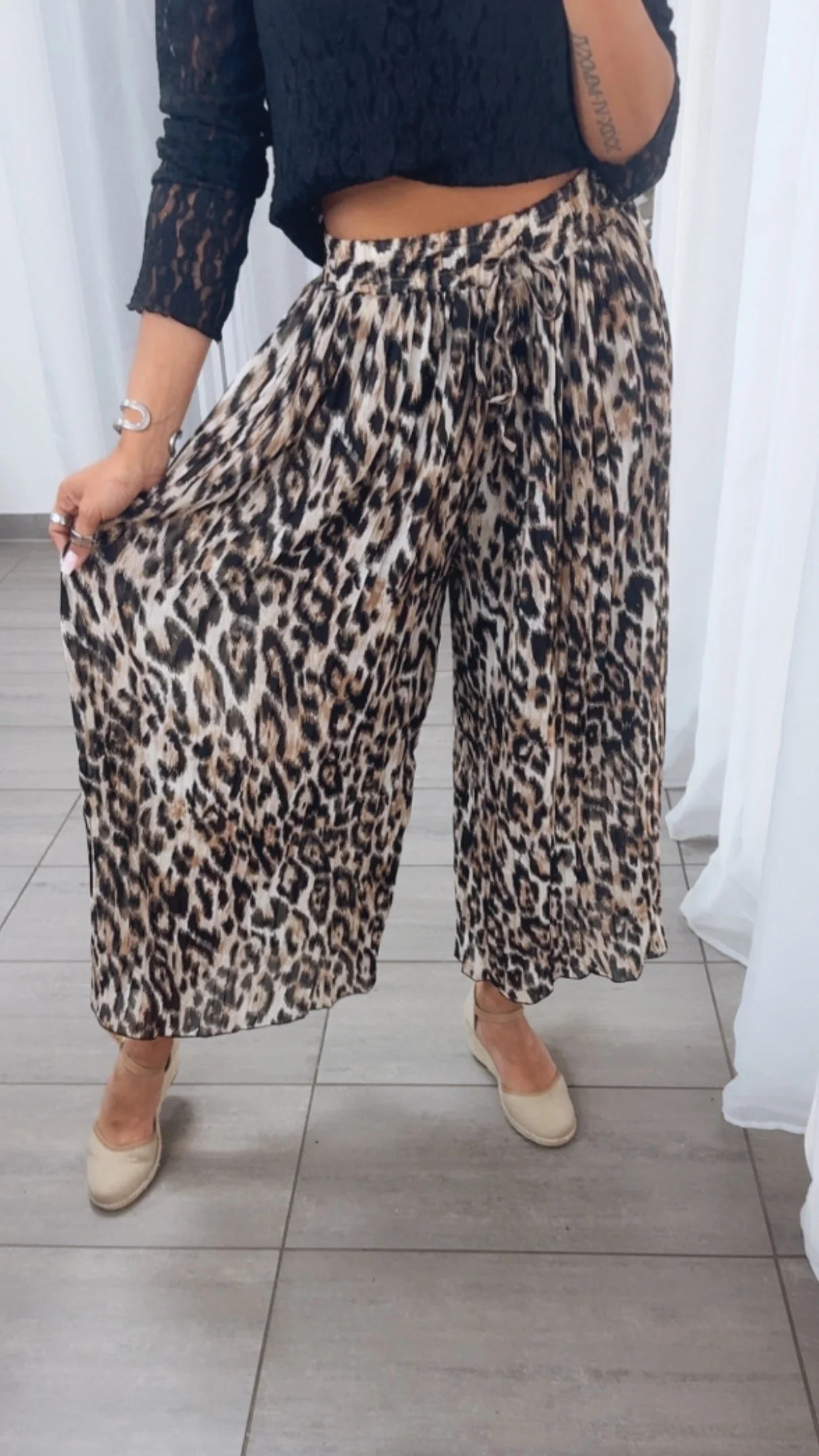 Plissee Hose im ABSTRAKTEN Leo - Look / beige - cappuccino - schwarz Art. 14830