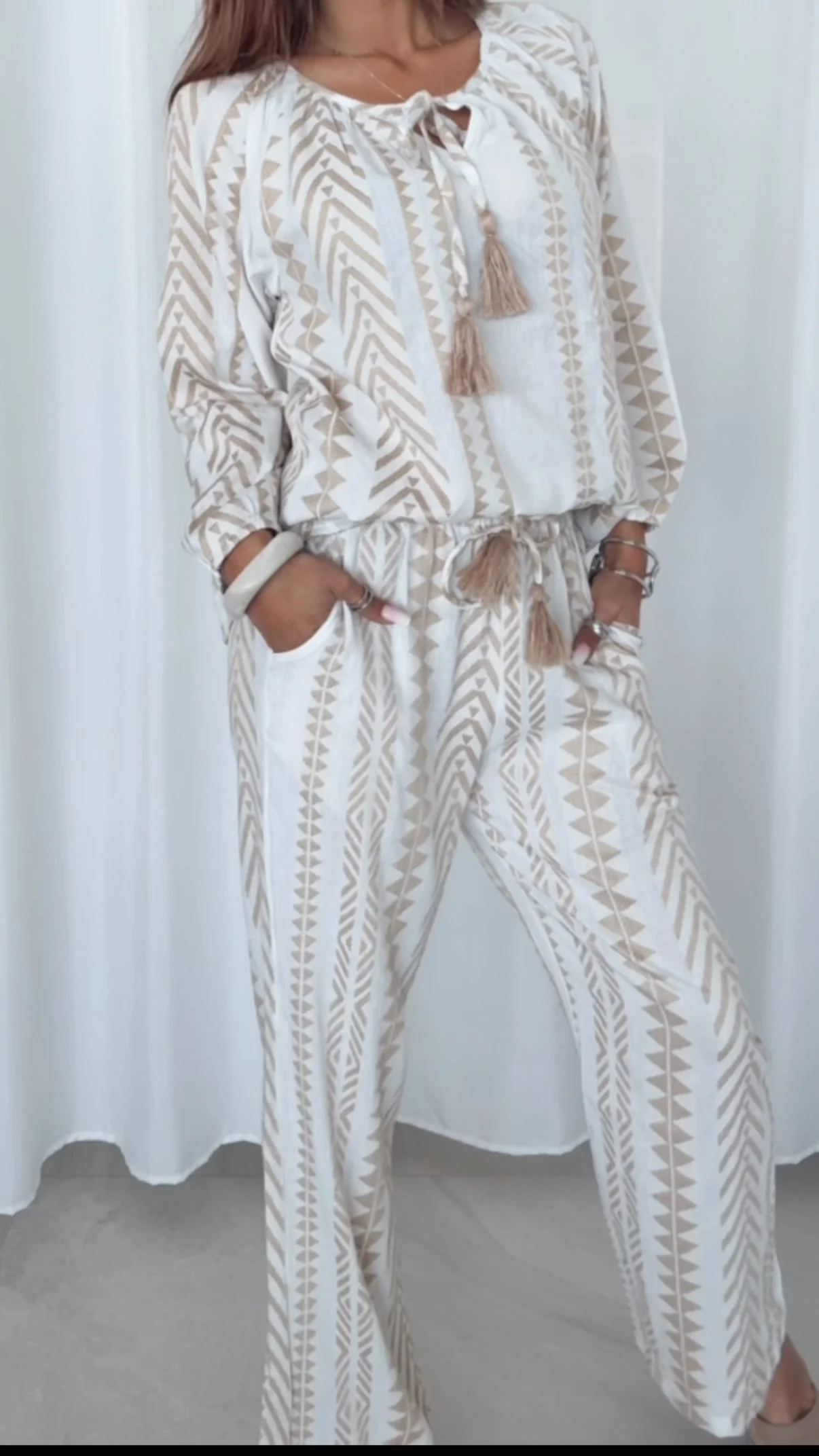 PREMIUM Summer Vibe Bluse mit Kordeln / weiss - beige Art.14586 - Image 4