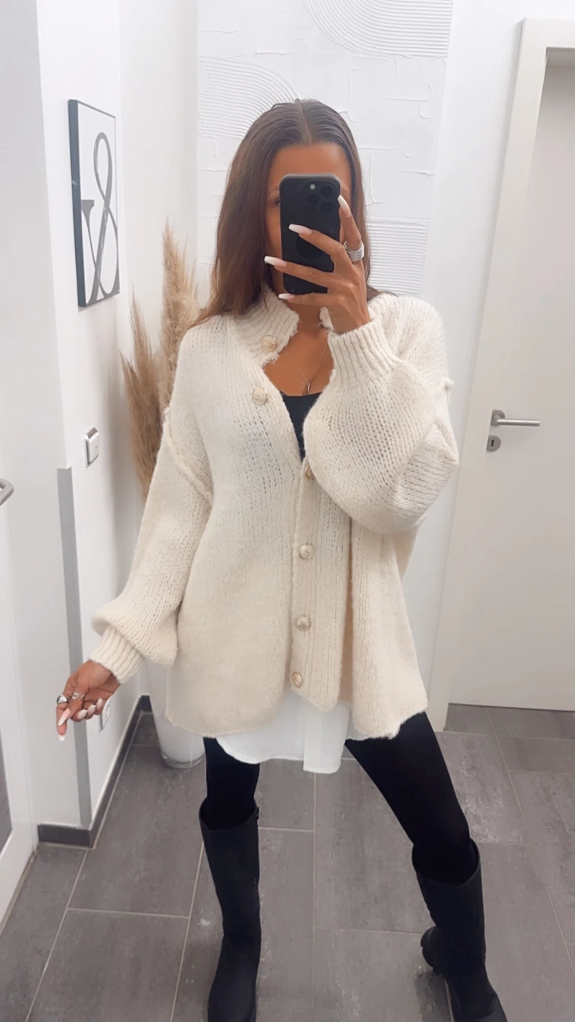 Kuschel Cardigan mit goldenen Knöpfen / wollweiss Art. 6929 - Image 4