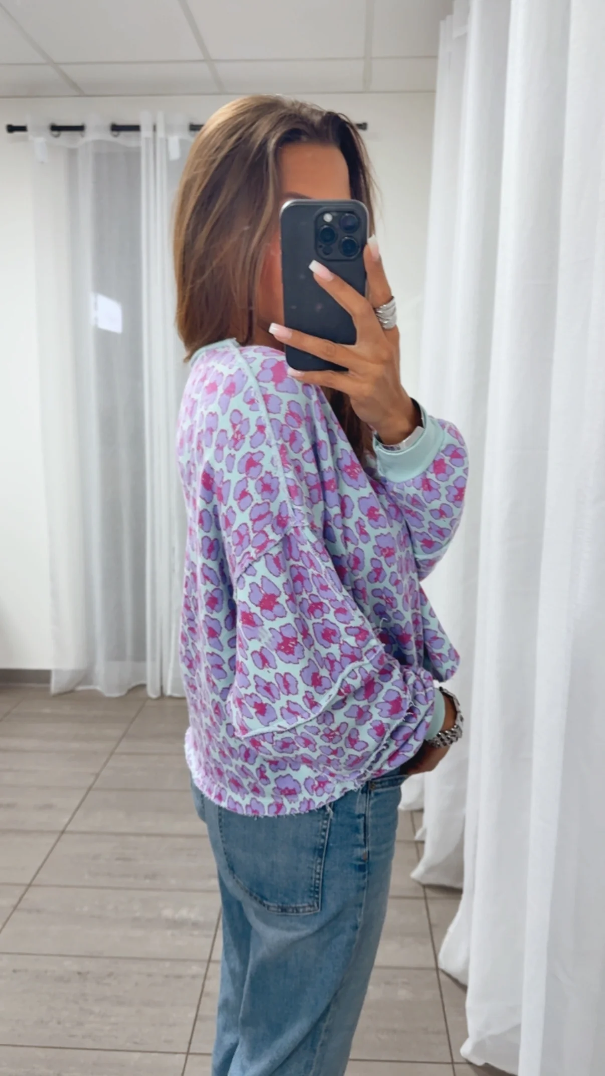 Sweater großes Leo Muster , used Bund / aqua-flieder-magenta Art. 14888 - Image 3
