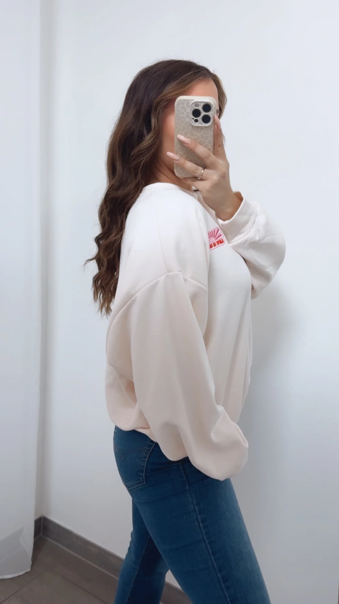 Sweater " Life is good " / beige Art. 14739 - Image 3