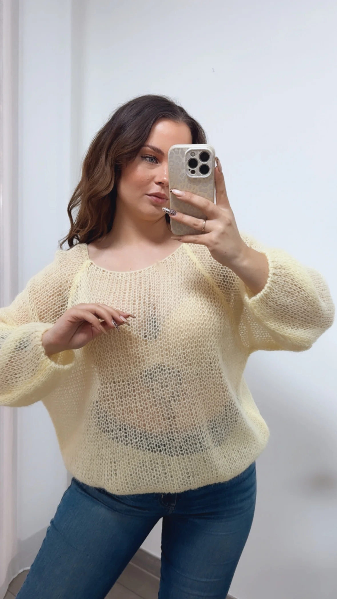 ultra leichter und locker gestrickter Pullover / soft gelb Art. 14374 - Image 3