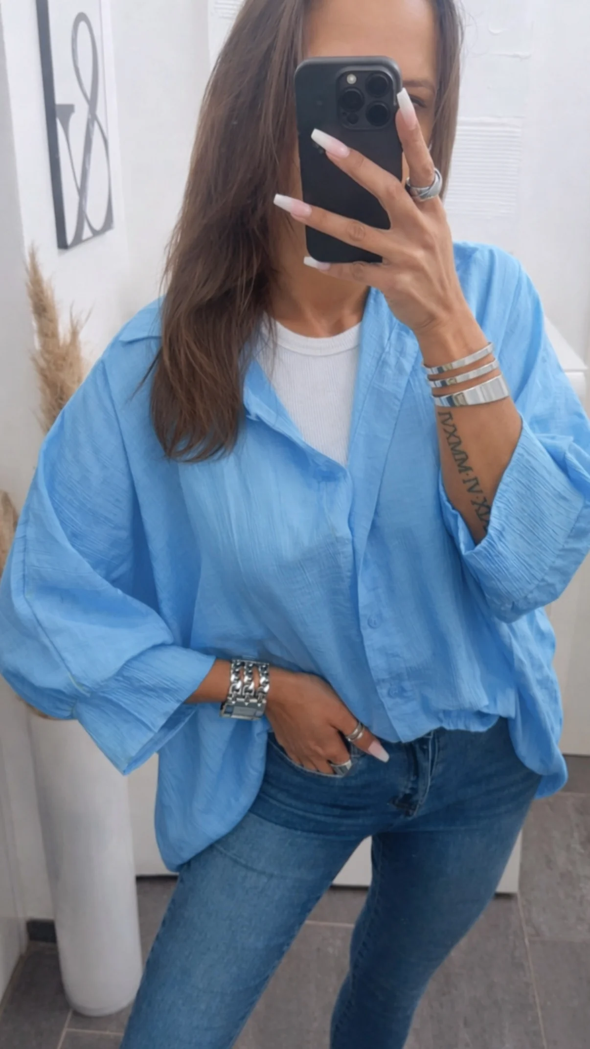 ultra weite Bluse mit kurzen Armen / hell blau Art. 14310